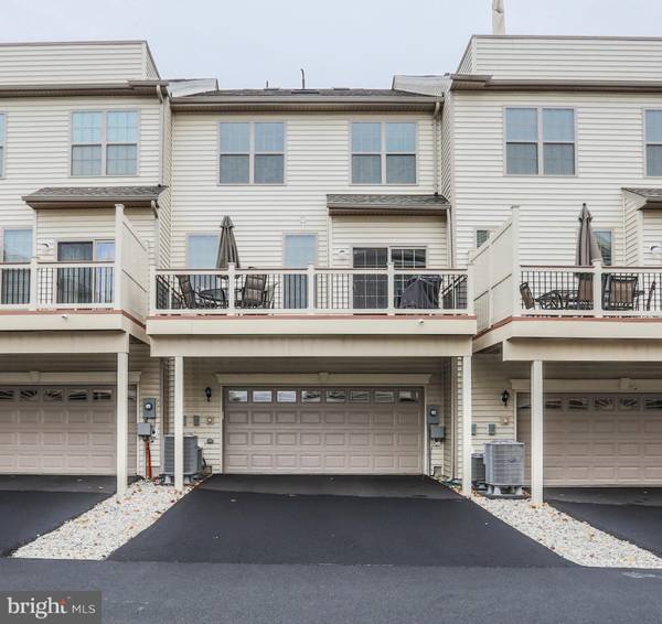 Ashburn, VA 20148,43151 SHORE SQ