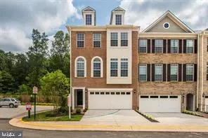 7953 TURTLE CREEK CIR #26, Gainesville, VA 20155