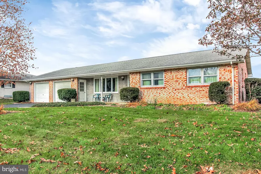 910 SHEFFIELD AVE, Mechanicsburg, PA 17055