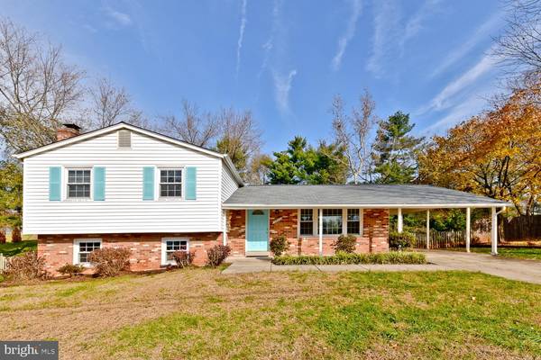 8703 JACKSON AVE, Manassas, VA 20110