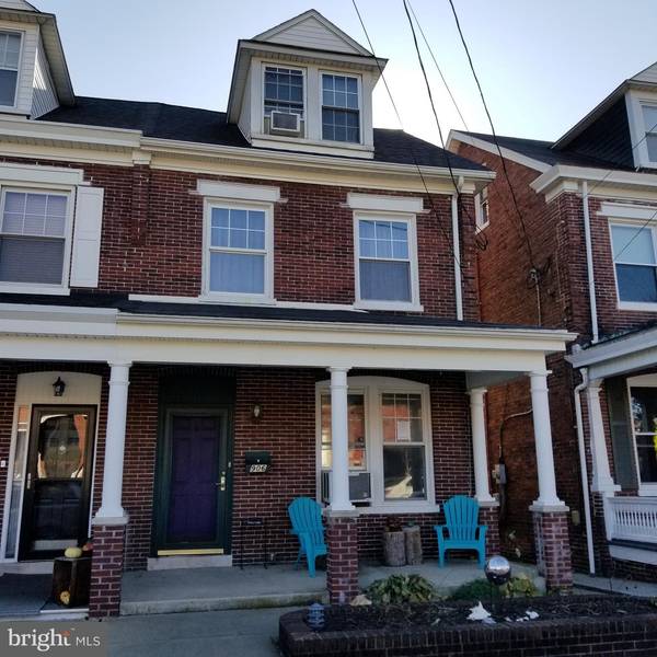 906 LOCUST ST, Columbia, PA 17512