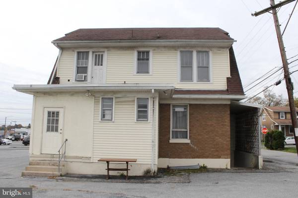 35 N 10TH ST, Lemoyne, PA 17043