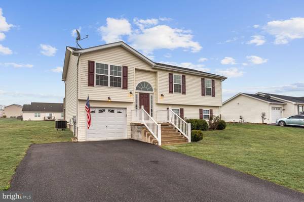 268 ALCOTT AVE, Inwood, WV 25428