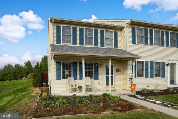 536 WOOD DUCK DR, Manheim, PA 17545