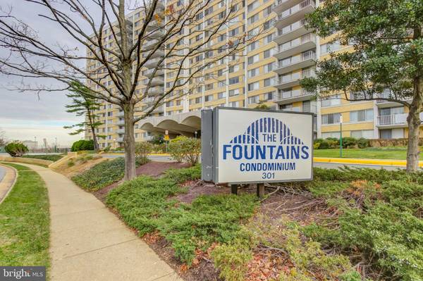 301 N BEAUREGARD ST #213, Alexandria, VA 22312