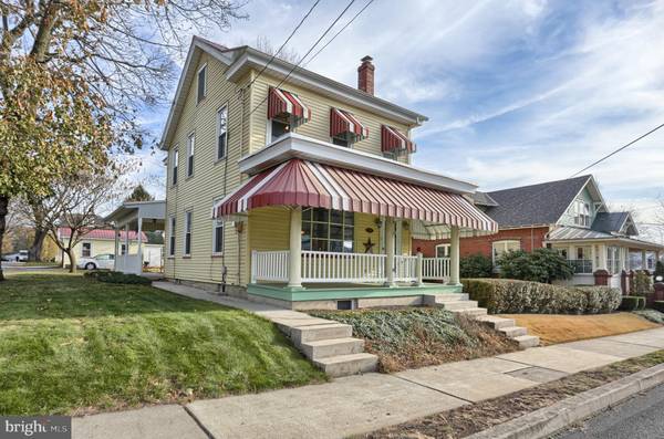 301 S LIBERTY ST, Orwigsburg, PA 17961