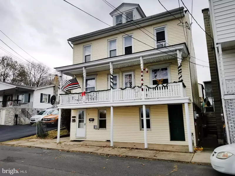 608 POTTSVILLE ST, Minersville, PA 17954