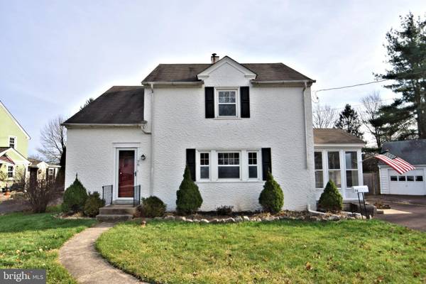 76 W TOWAMENCIN AVE, Hatfield, PA 19440