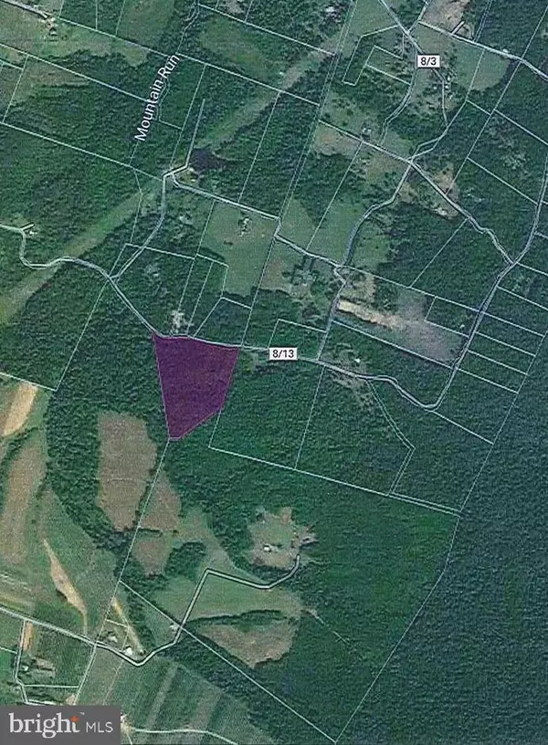 Berkeley Springs, WV 25411,LINAWEAVER RD