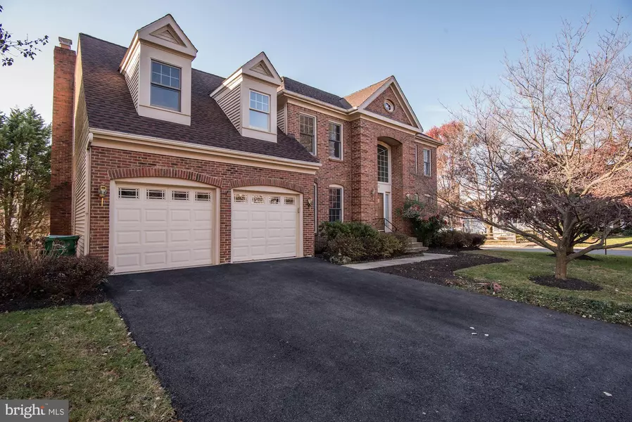 12 LEATHERLEAF CT, Gaithersburg, MD 20878