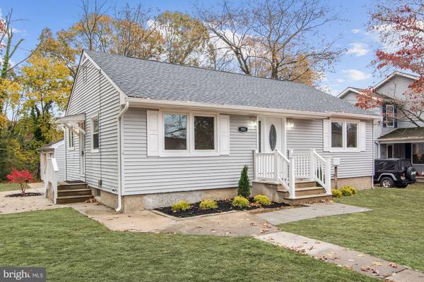 703 CEDAR AVE, Pitman, NJ 08071