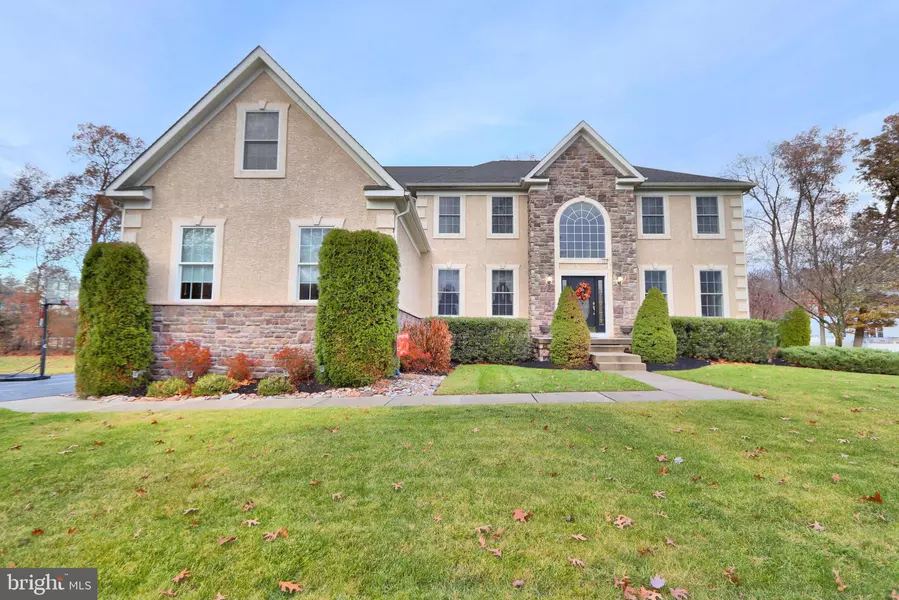 14 SPRINGVILLE WAY, Mount Laurel, NJ 08054