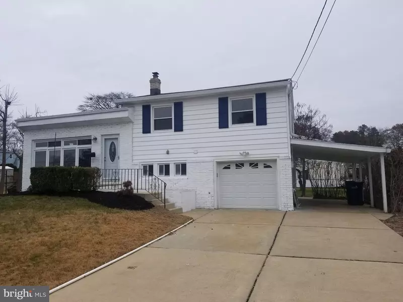 102 GLOUCESTER AVE, Somerdale, NJ 08083