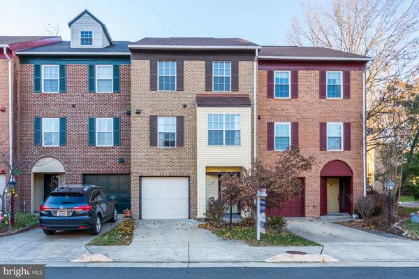 6108 CASTLETOWN, Alexandria, VA 22310