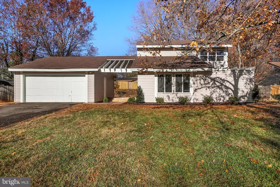 312 SUGARLAND RUN DR, Sterling, VA 20164