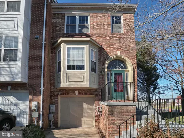 32 CARRIAGE WALK CT, Gaithersburg, MD 20879