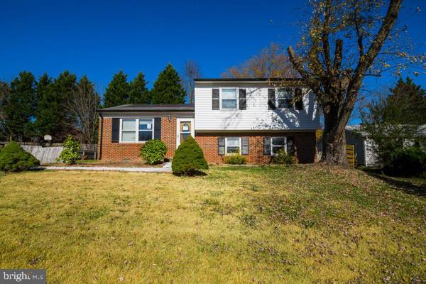 8 SAINT PATRICK ST, Fredericksburg, VA 22407