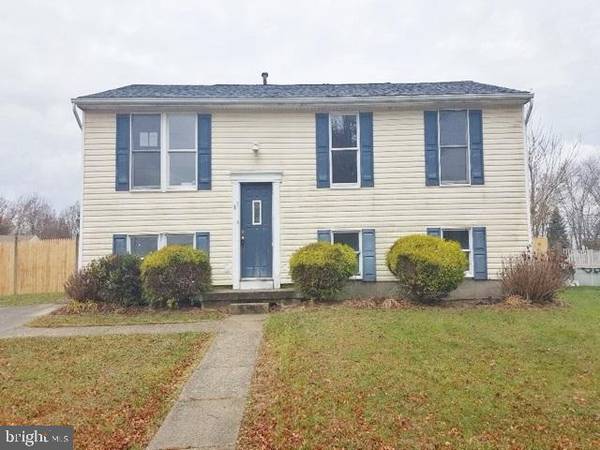 18 DECATUR LN, Sicklerville, NJ 08081