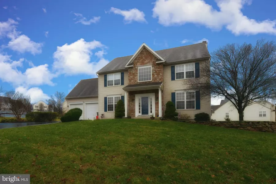 400 WINDY HILL RD, Gilbertsville, PA 19525