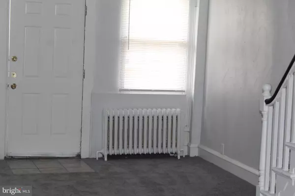 Philadelphia, PA 19142,6534 REGENT ST