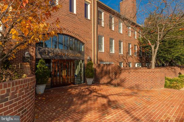 801 S PITT ST #125, Alexandria, VA 22314