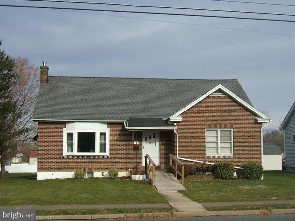 107 W WEIS ST, Topton, PA 19562