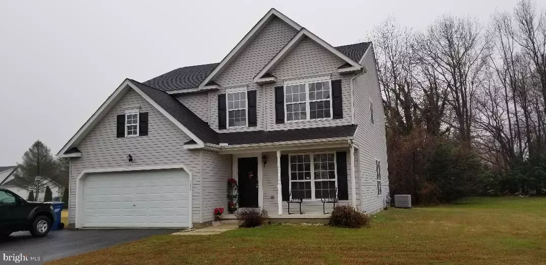 232 W DARBY CIR, Dover, DE 19904