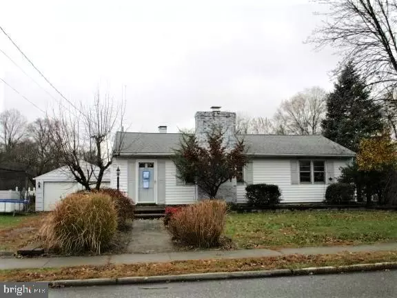 924 CEDAR AVE, Pitman, NJ 08071