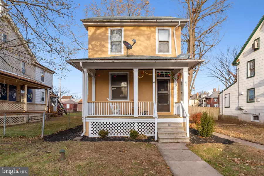 19 W 4TH ST, Lansdale, PA 19446