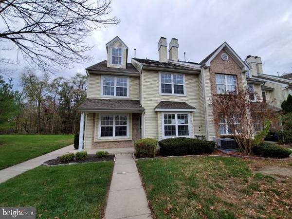 6601 RIVERFRONT DR, Palmyra, NJ 08065