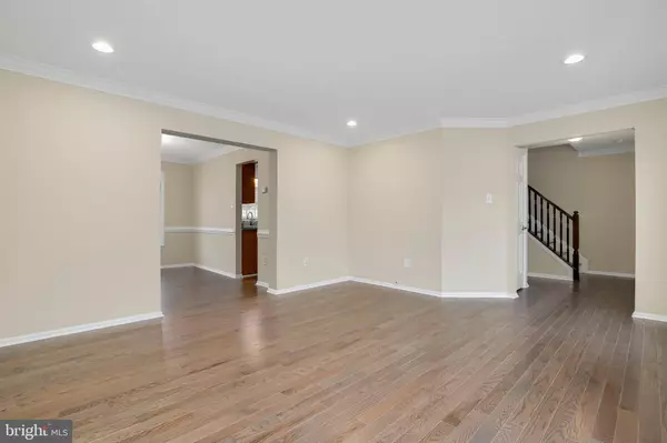 Laurel, MD 20723,9087 MANORWOOD RD