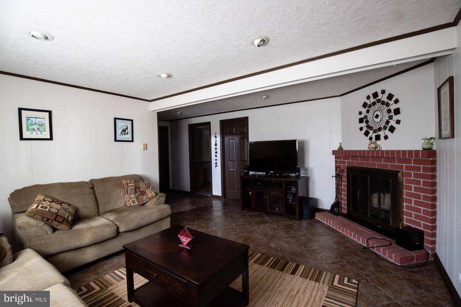 Dallastown, PA 17313,205 TEILA DR