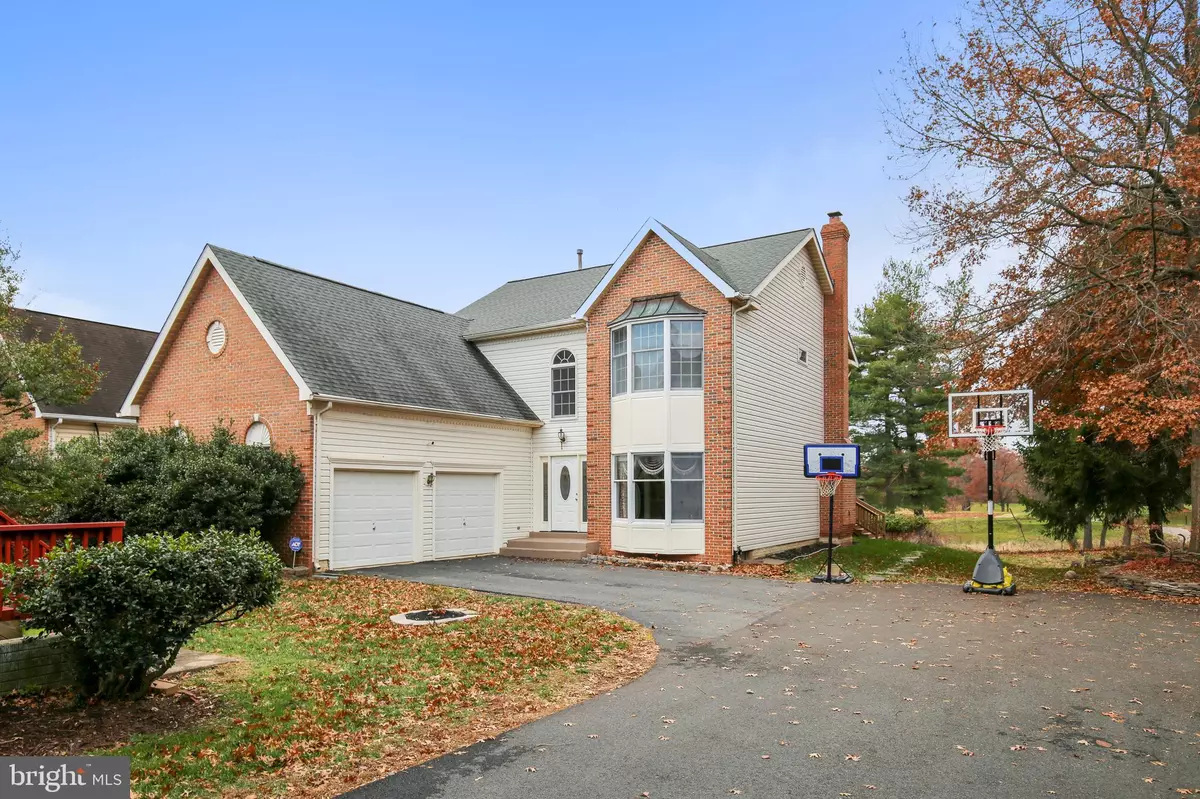 Fairfax, VA 22033,3742 MILLPOND CT