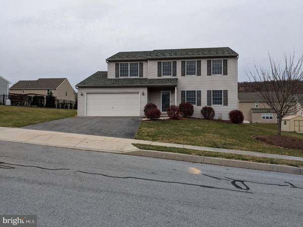 573 YATES FORD RD, Etters, PA 17319