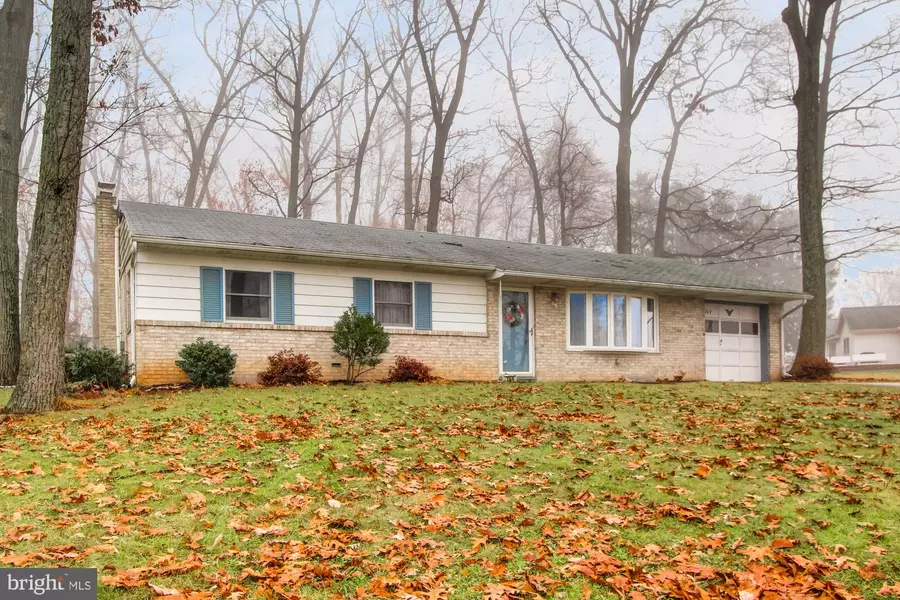 769 SUMMIT DR, Dallastown, PA 17313