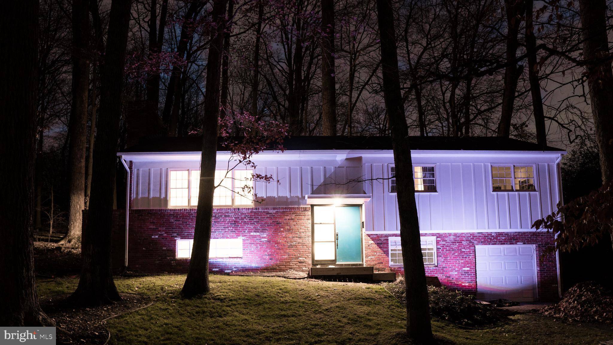 Falls Church, VA 22041,3606 WHISPERING LN