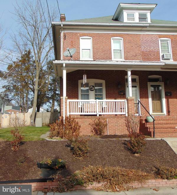 409 BRIDGE ST, Spring City, PA 19475