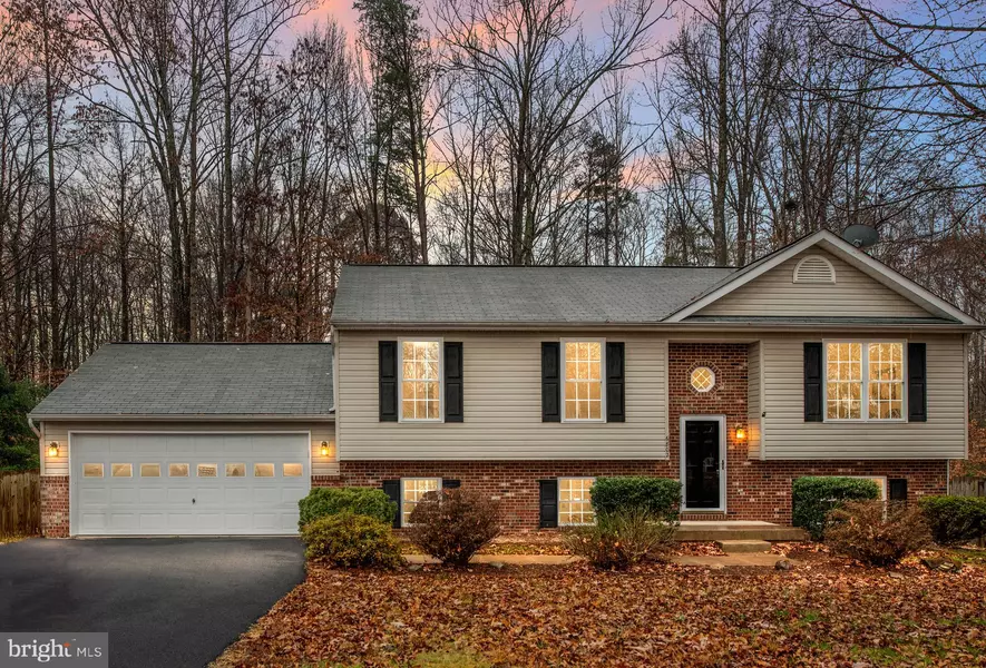 6802 SAXONY CIR, Spotsylvania, VA 22553