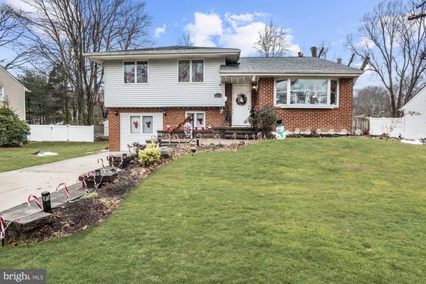 506 BANCROFT RD, Cherry Hill, NJ 08034