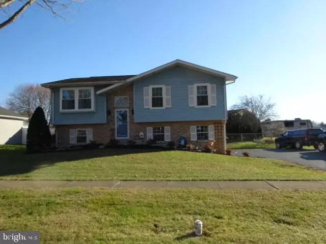 612 WESTOVER RD, Shippensburg, PA 17257