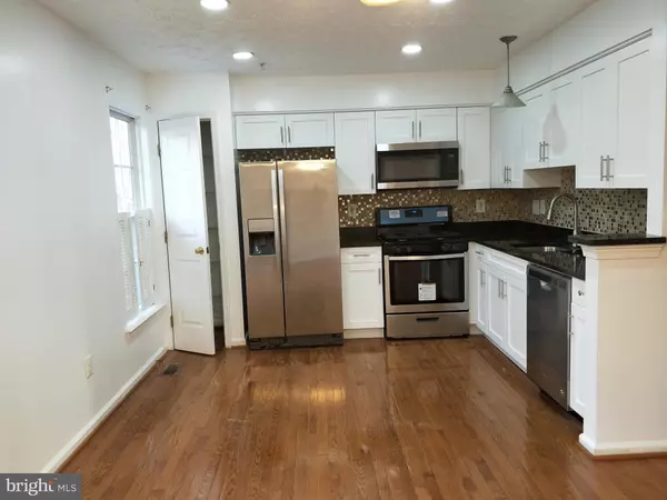 Ellicott City, MD 21043,8890 PAPILLON DR