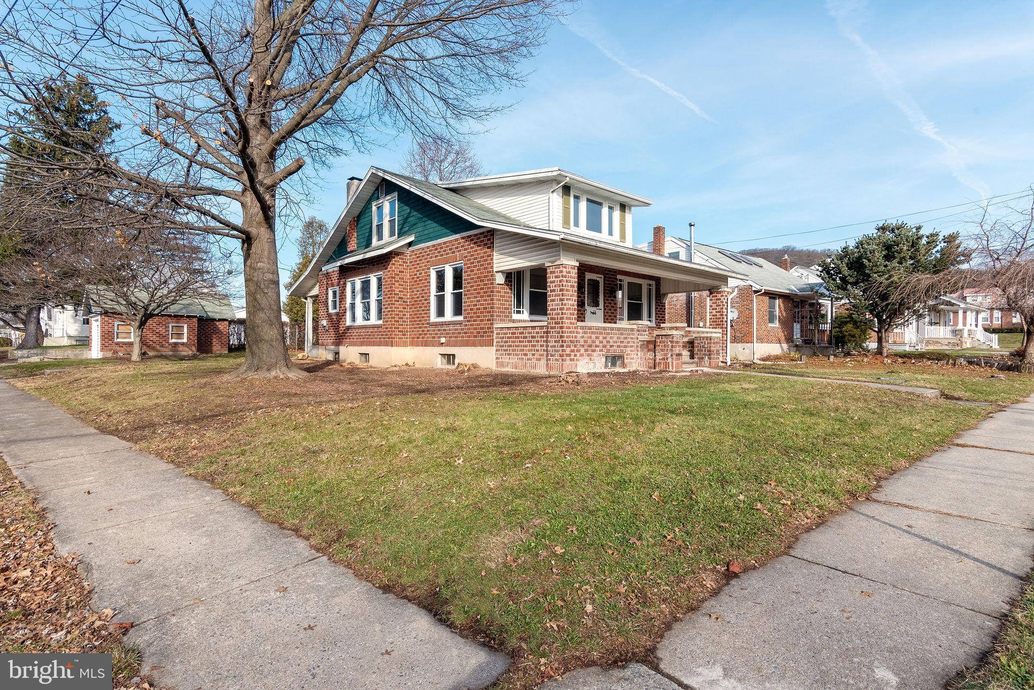 Reading, PA 19605,1701 ELIZABETH AVE