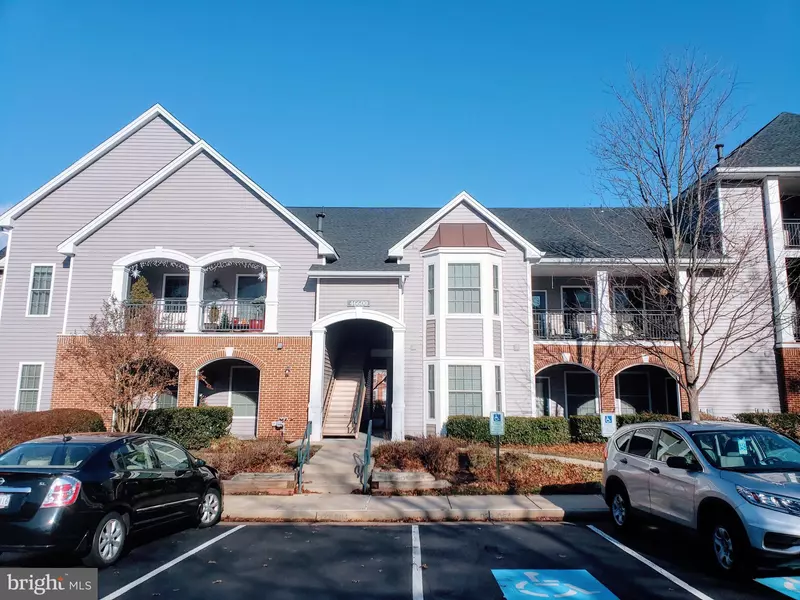 46600 ELLICOTT SQ #202, Sterling, VA 20165