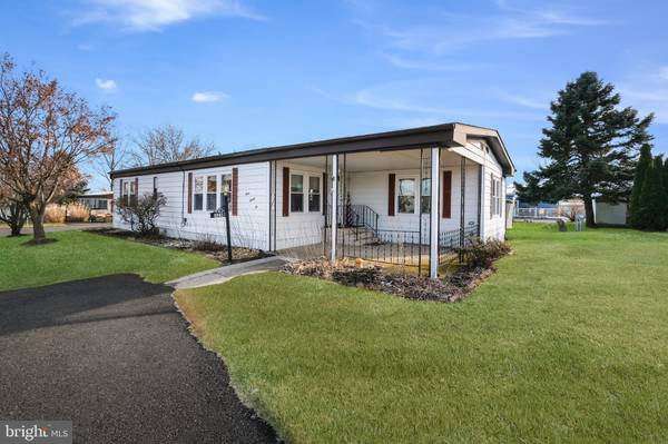 326 RUNNING BROOK RD, North Wales, PA 19454