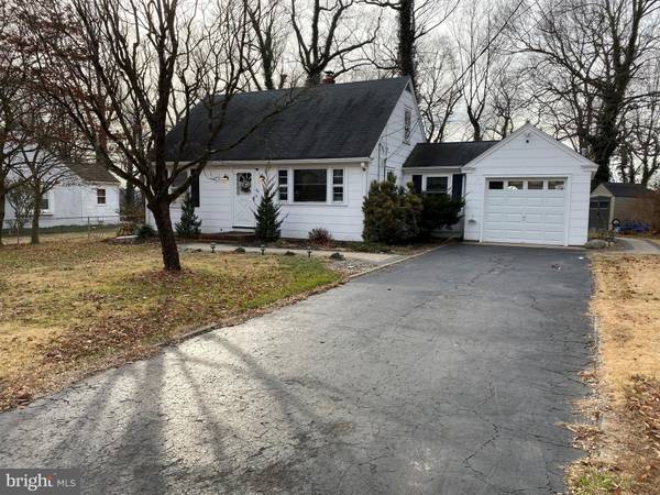 46 W EDGEWOOD RD, Bordentown, NJ 08505