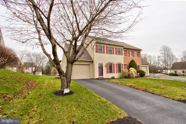 Elizabethtown, PA 17022,703 FIELDSTONE LN