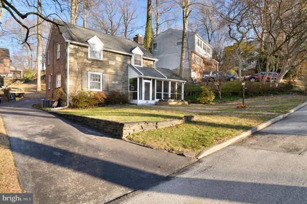 215 FARWOOD RD, Wynnewood, PA 19096