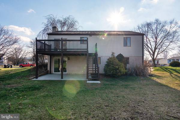 Oley, PA 19547,14 CARRIAGE CIR