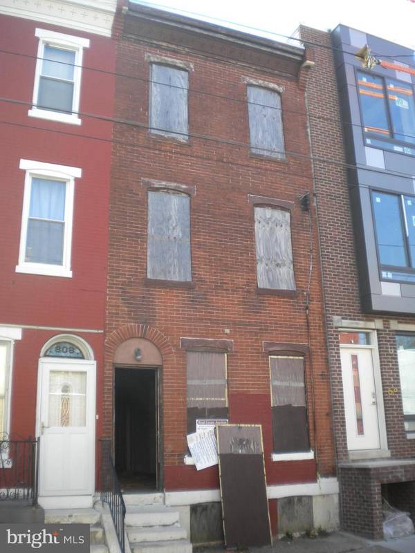 810 DIAMOND ST, Philadelphia, PA 19122