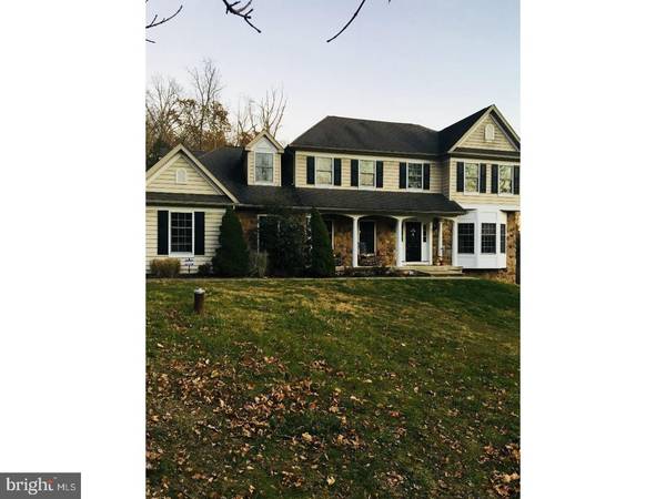 946 HENNING RD, Perkiomenville, PA 18074